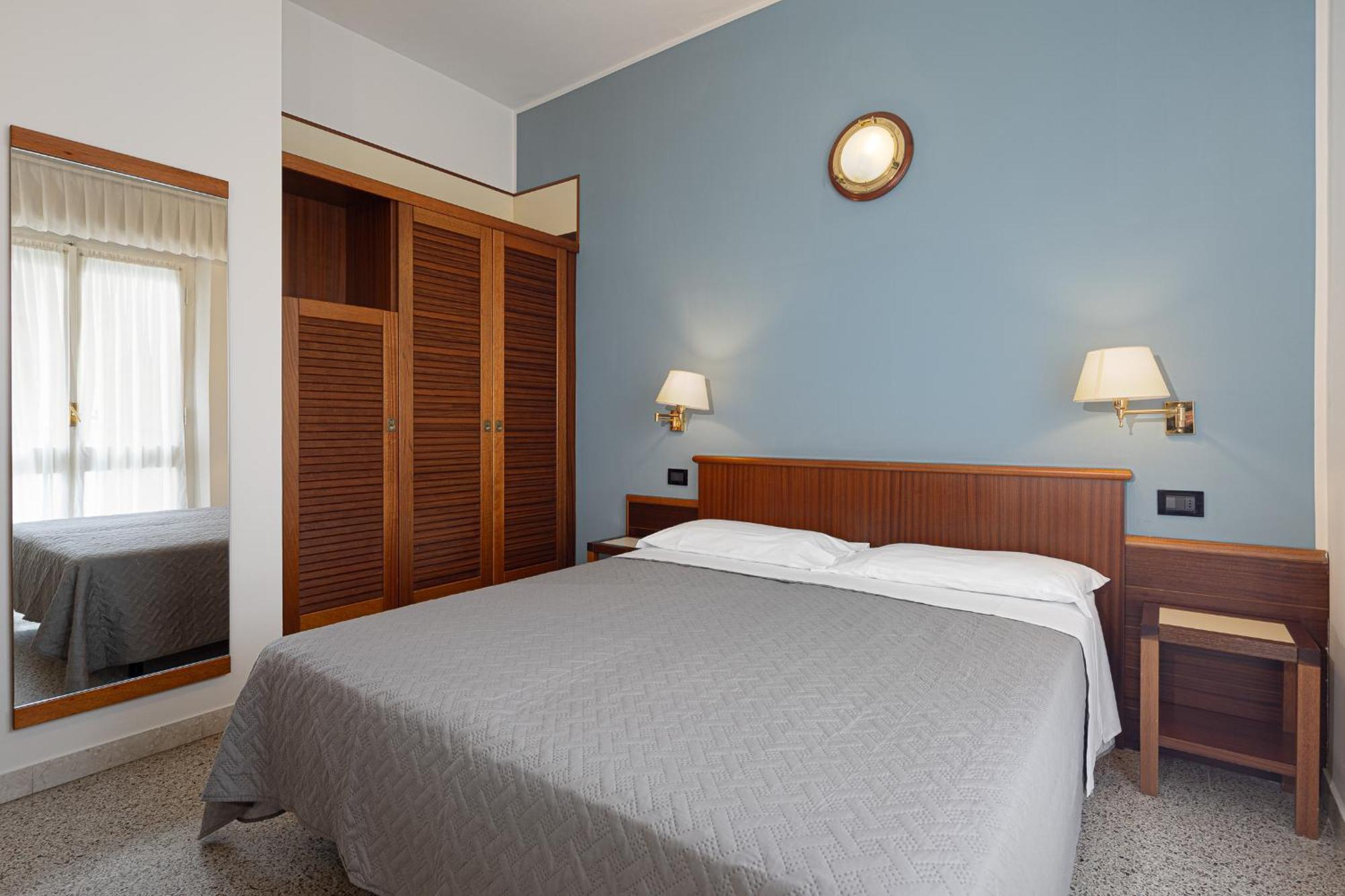 Hotel Avana Fronte Mare Riccione Bagian luar foto