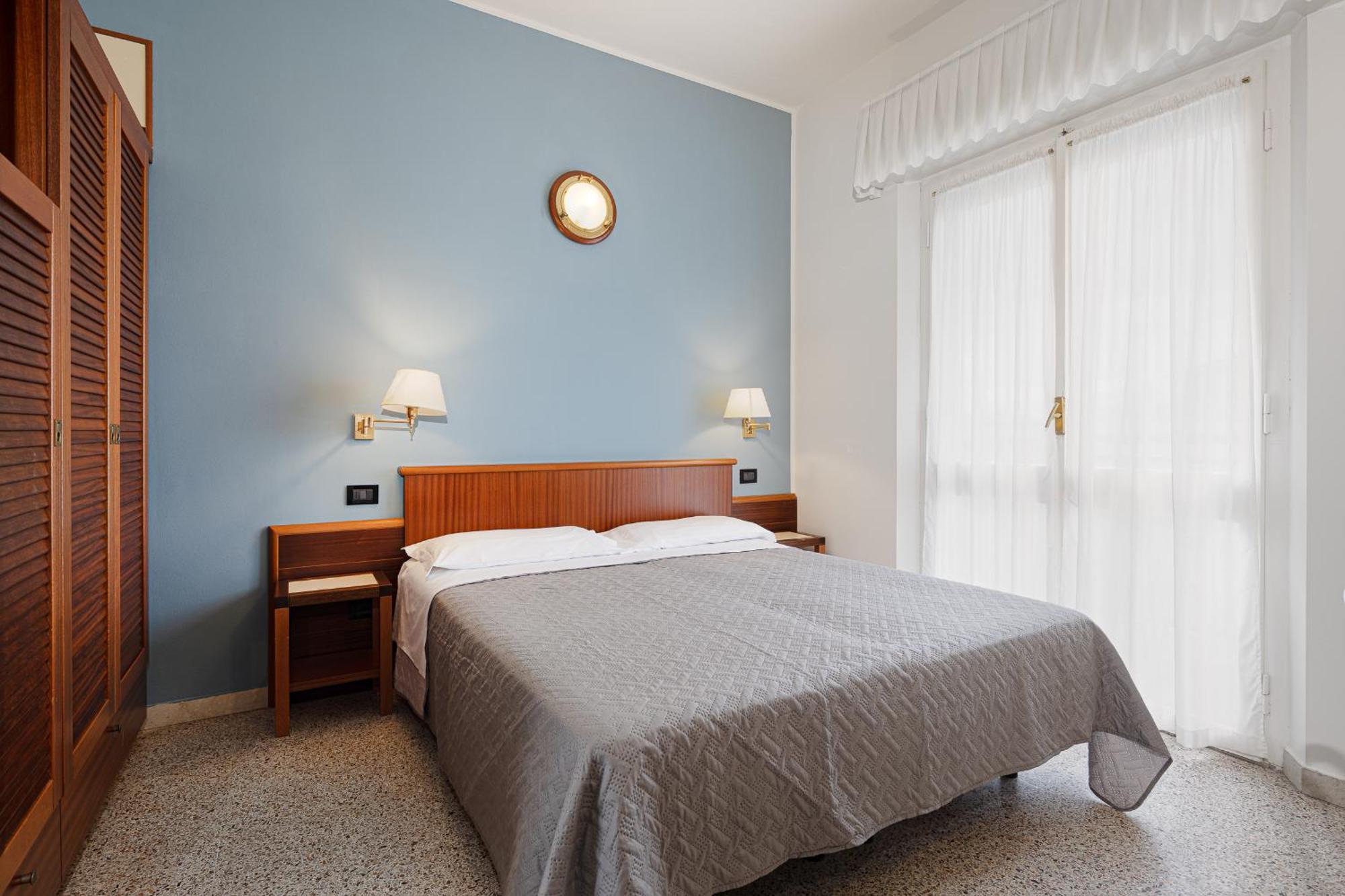 Hotel Avana Fronte Mare Riccione Bagian luar foto