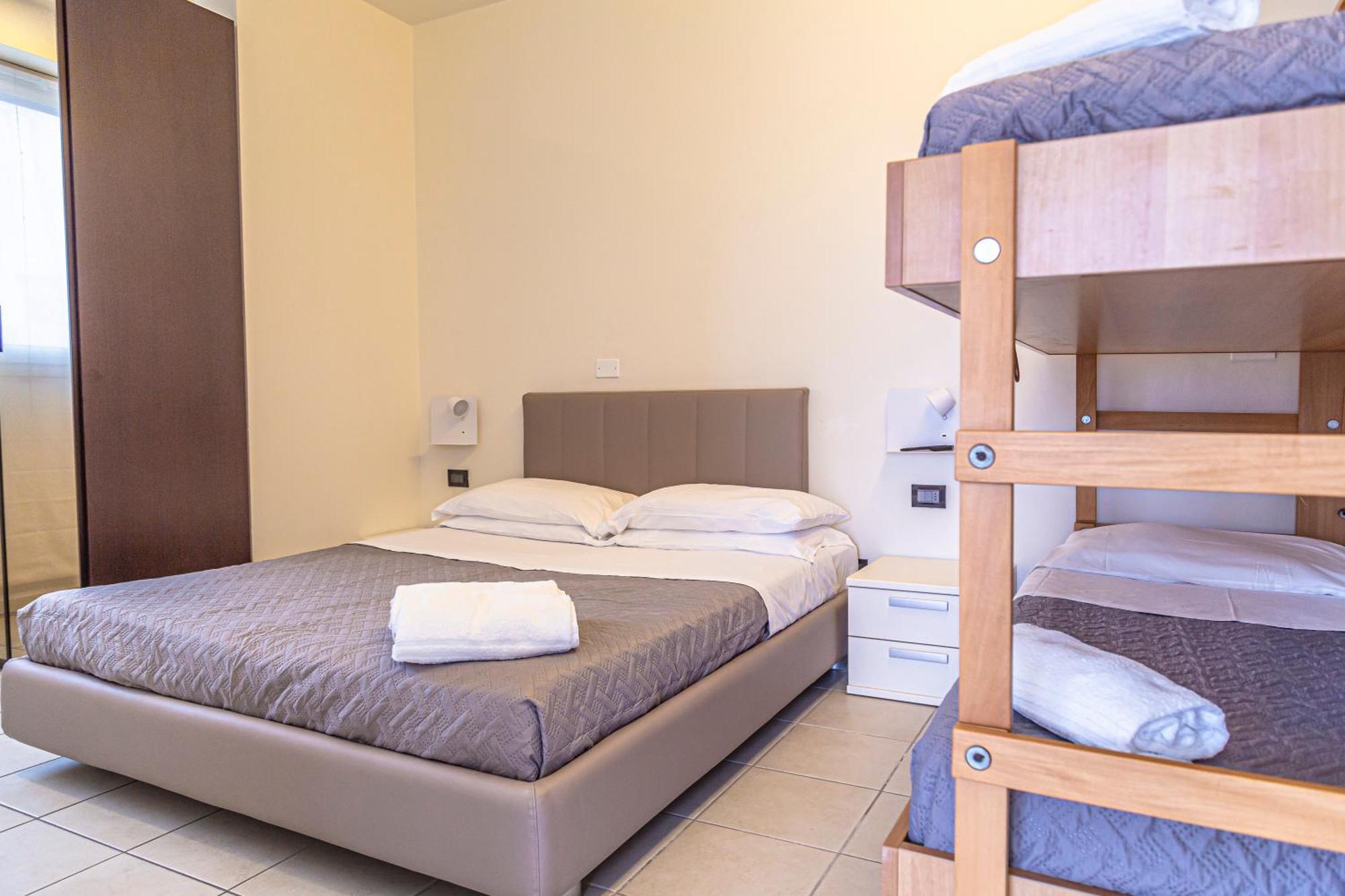 Hotel Avana Fronte Mare Riccione Bagian luar foto